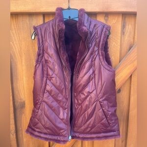 Burgundy purple REVERSIBLE puffer vest soft fur winter cozy streetwear y2k women